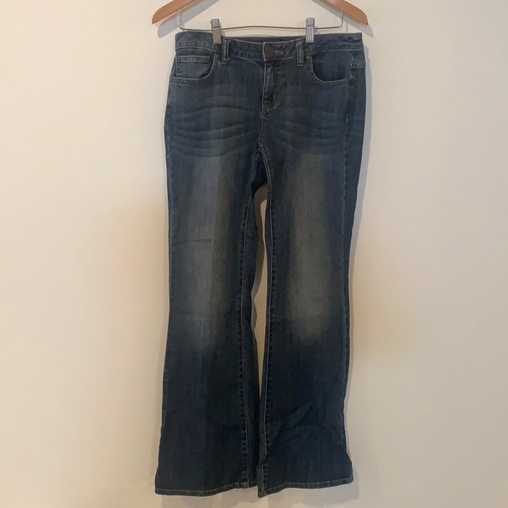 Jennifer Lopez women’s jeans size 6 bootcut